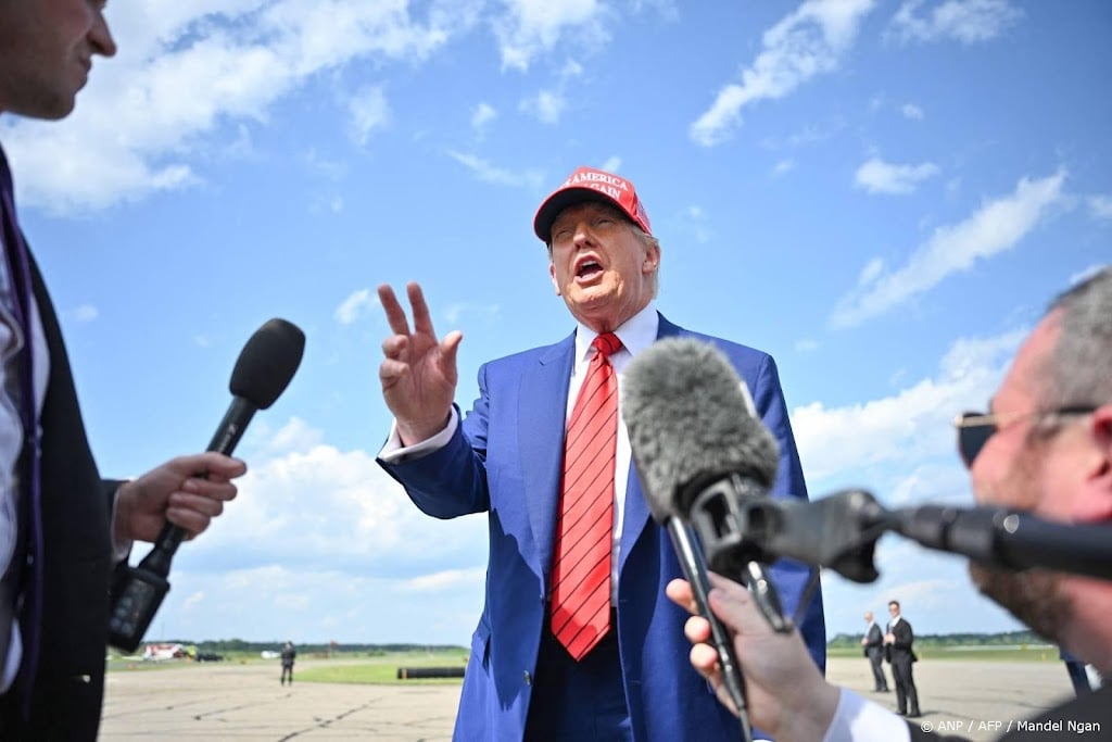 Trump weerspreekt inlichtingenbaas over bewijs kernwapen Iran