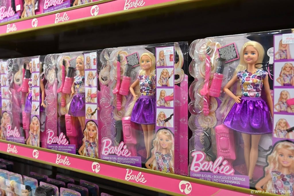 Bedrijven verkopen massaal Barbie-producten, enkele uitverkocht