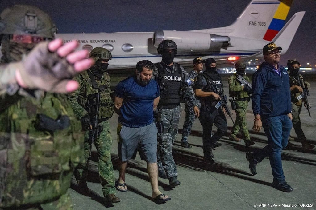 Drugsbaas Fito verlaat gevangenis Ecuador voor uitlevering aan VS