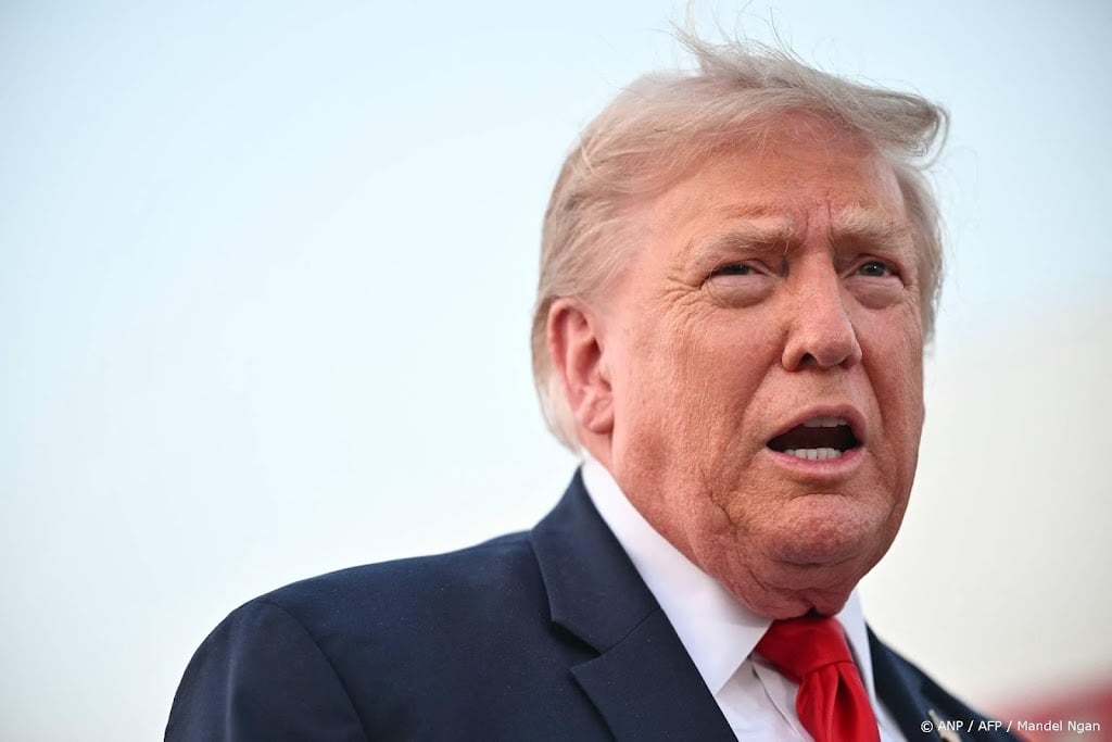 FT: Trump werkt aan nieuwe importheffingen voor tientallen landen