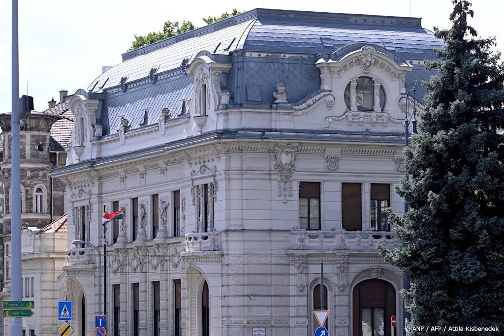 Hongaarse aanklagers nemen dataservers partij Orbán in beslag