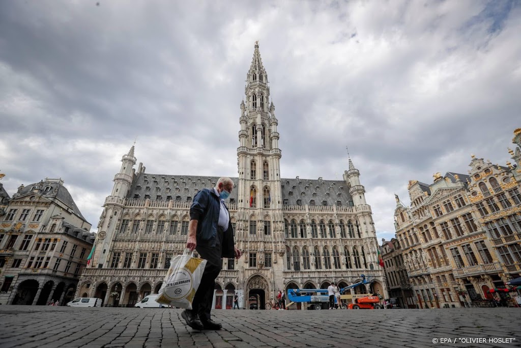 Minder coronabesmettingen en ziekenhuisopnames in België