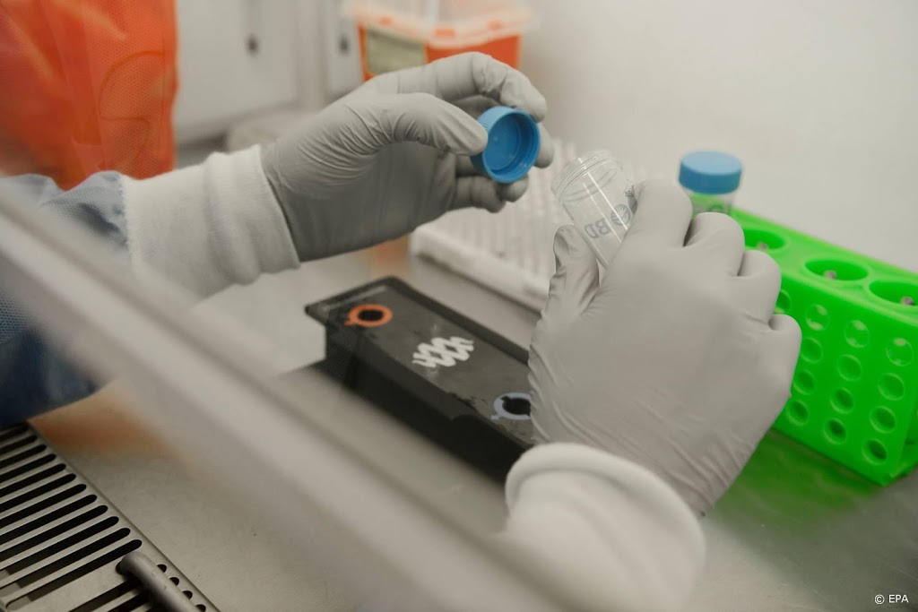 Aantal nieuwe coronabesmettingen ongeveer gelijk gebleven
