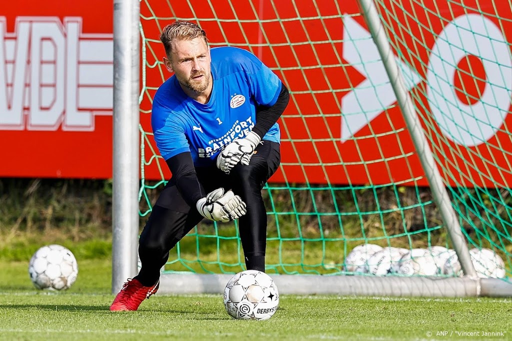 PSV begint tegen Willem II met doelman Zoet