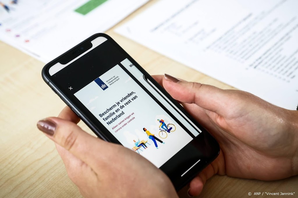 'Wetsvoorstel corona-app niet voor 1 september in Kamer afgerond'