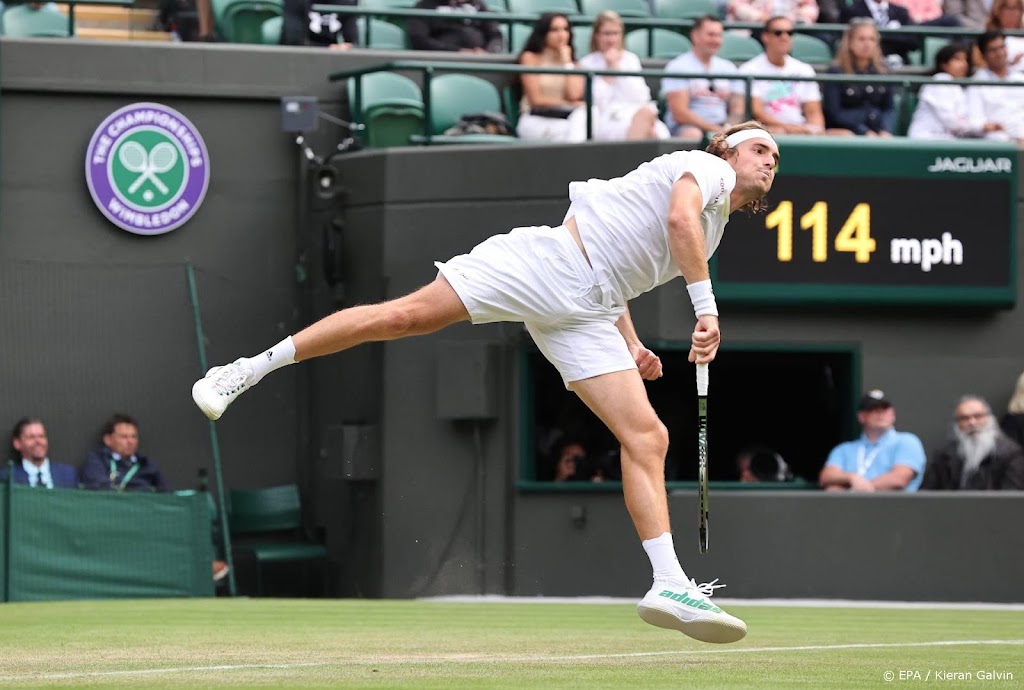 Griekse tennisser Tsitsipas na zege op Medvedev naar finale