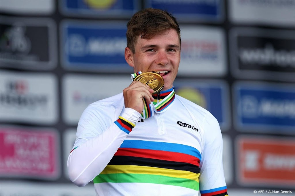 Wielrenner Evenepoel met 'sterke ploeg en vertrouwen' naar Vuelta