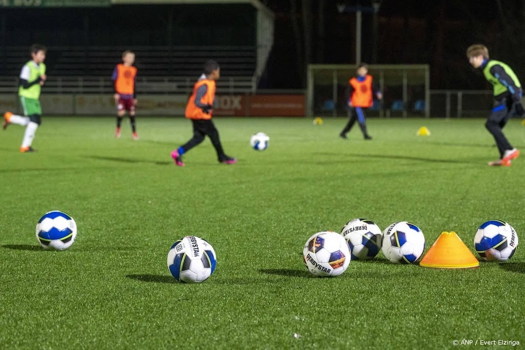 Trainer verdacht van verleiden jongens was eerder zedenverdachte