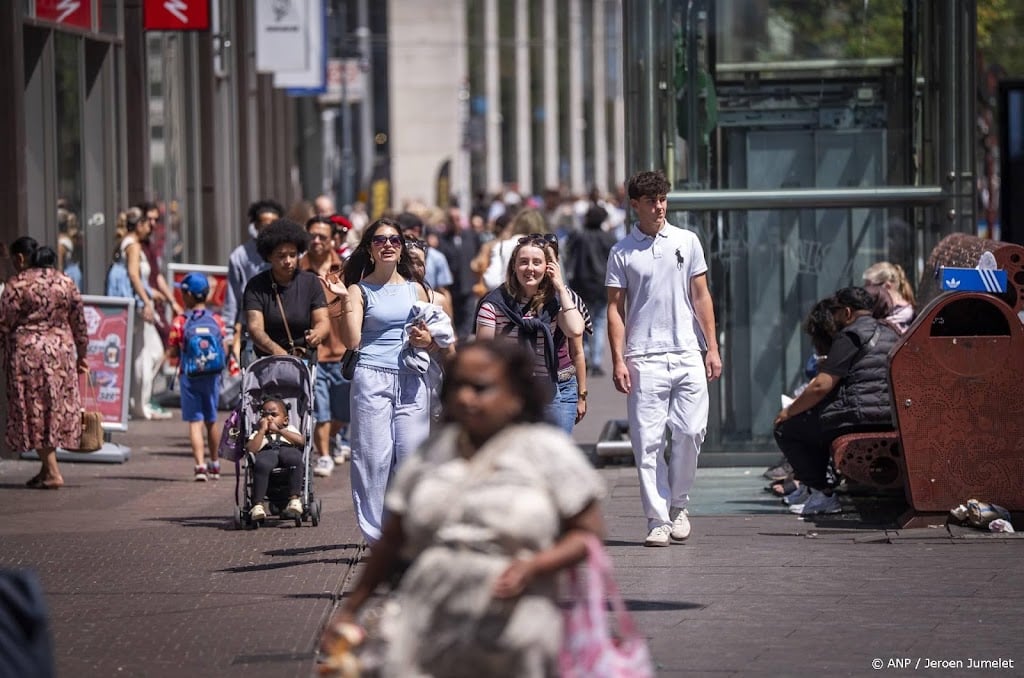 Vertrouwen van consumenten verbetert opnieuw in augustus