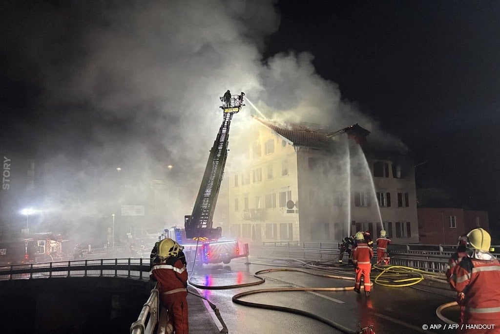 Vermisten en gewonden door brand in Zwitsers restaurant