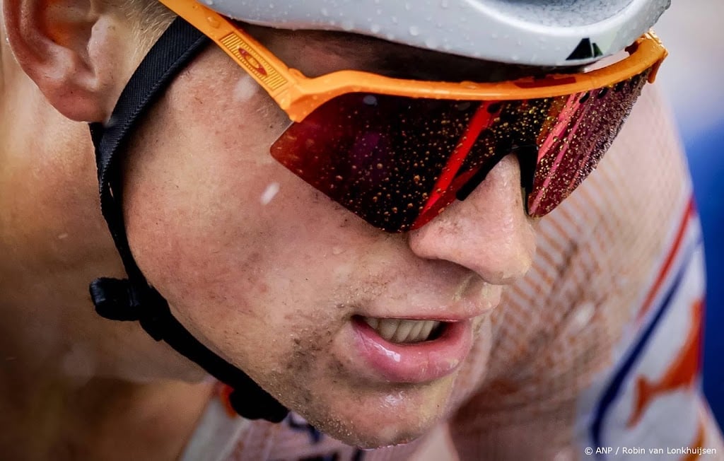 Van der Poel keert met tiende plaats terug op mountainbike