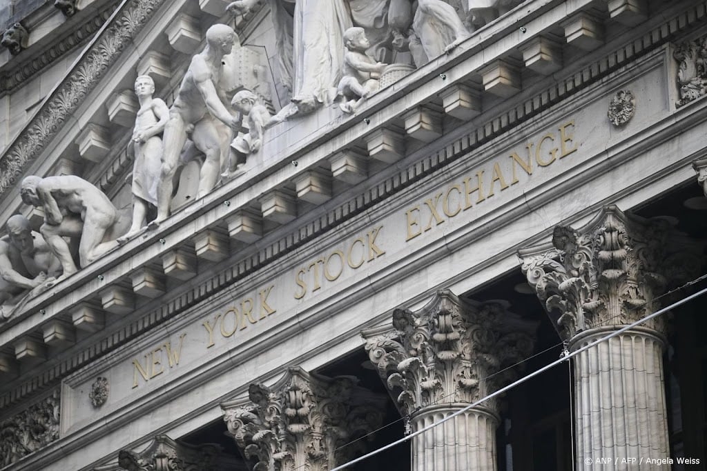 Wall Street sluit hoger, maar voorkomt weekverlies niet