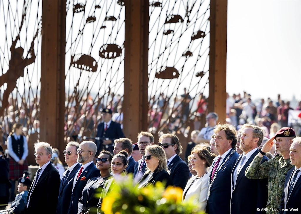 Market Garden-herdenking bij Ede trekt bijna 100.000 mensen