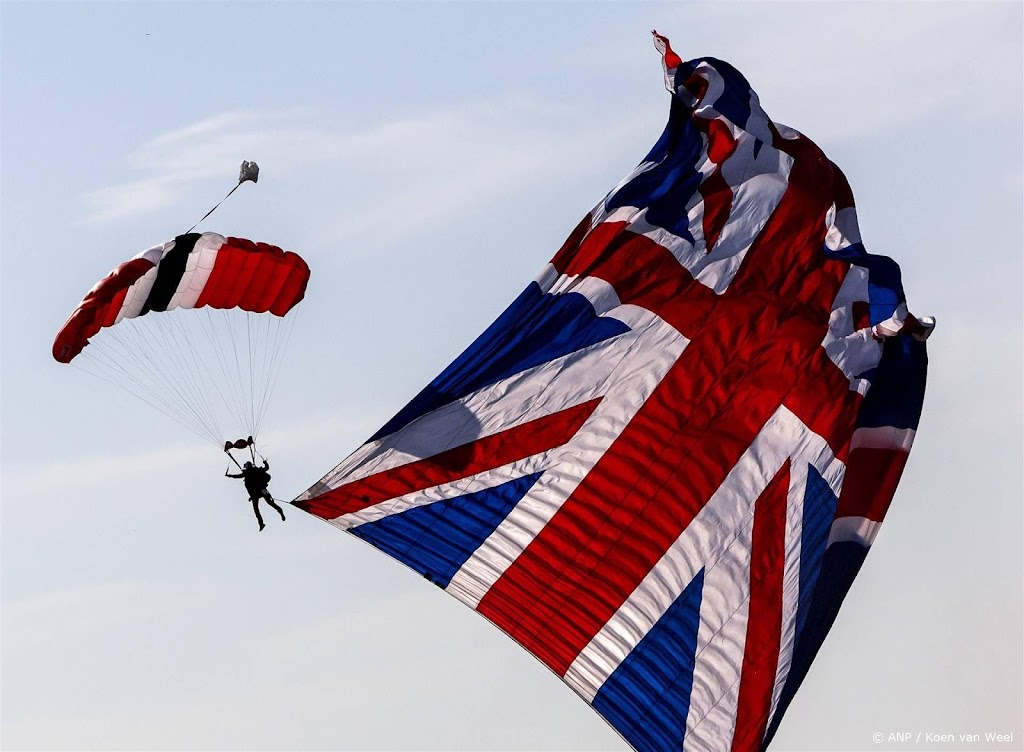 Britse prinses Anne ontmoet veteraan bij herdenking Market Garden