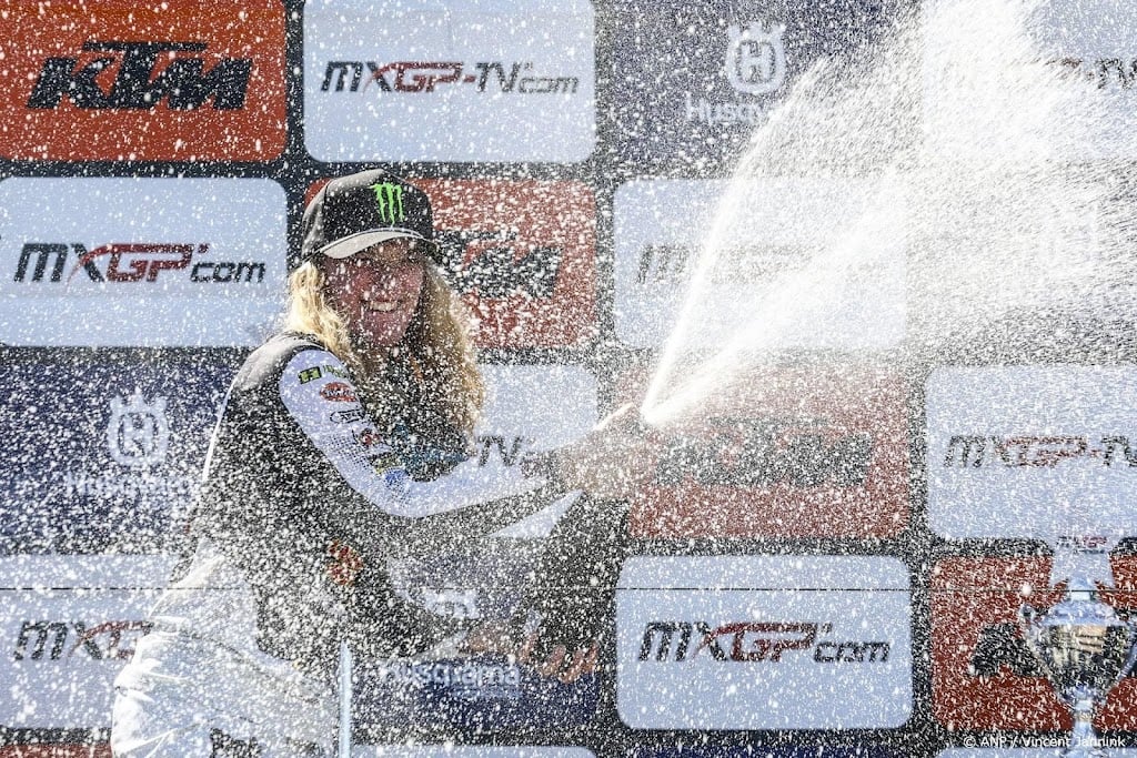 Van Drunen prolongeert wereldtitel motorcross bij de vrouwen