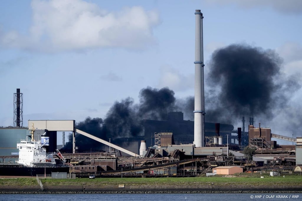 Korte brand met veel rookontwikkeling bij Tata Steel