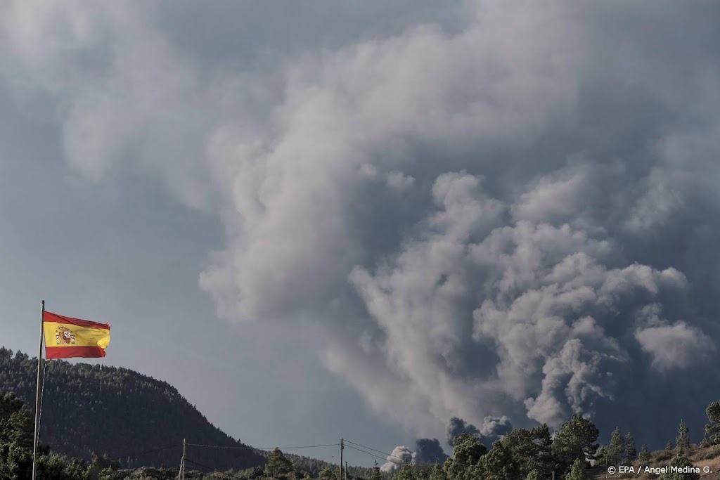 Al bijna 10 procent bevolking La Palma gevlucht voor vulkaan
