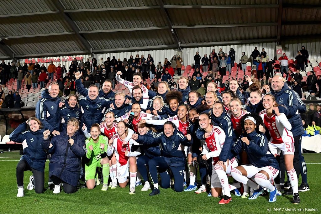 Voetbalsters Ajax beginnen CL-groepsfase in ArenA tegen PSG