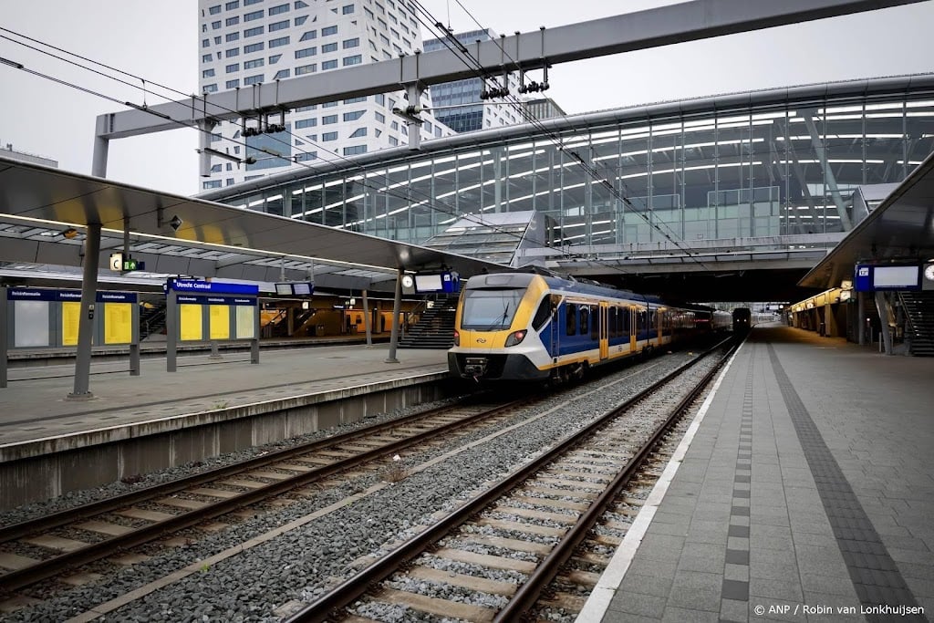 Treinen in Randstad rijden weer normaal