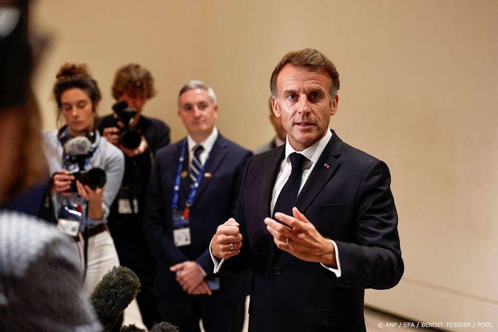 Macron bekritiseert buitenlandse leiders om reacties op rellen
