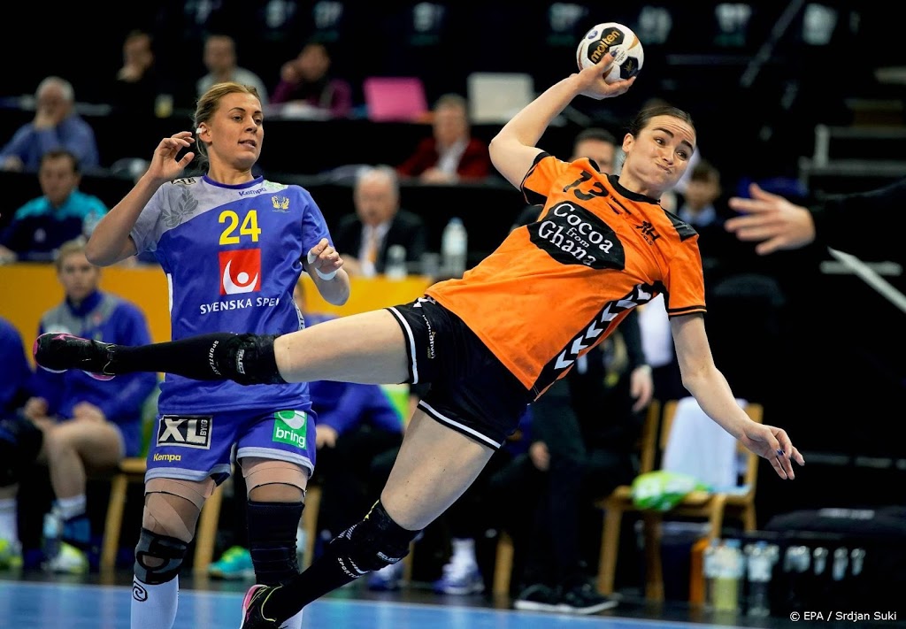 Gestopte Broch terug op het handbalveld
