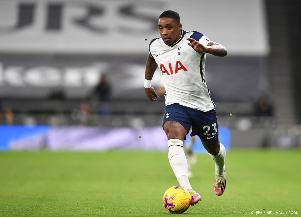 Bergwijn pakt met Tottenham Hotspur de koppositie