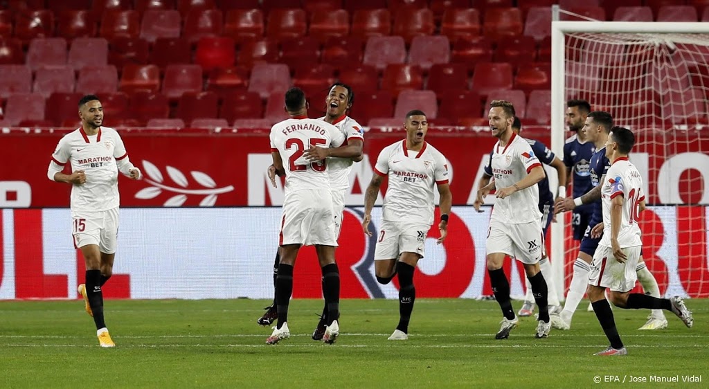 Luuk de Jong wint met Sevilla dankzij invallers