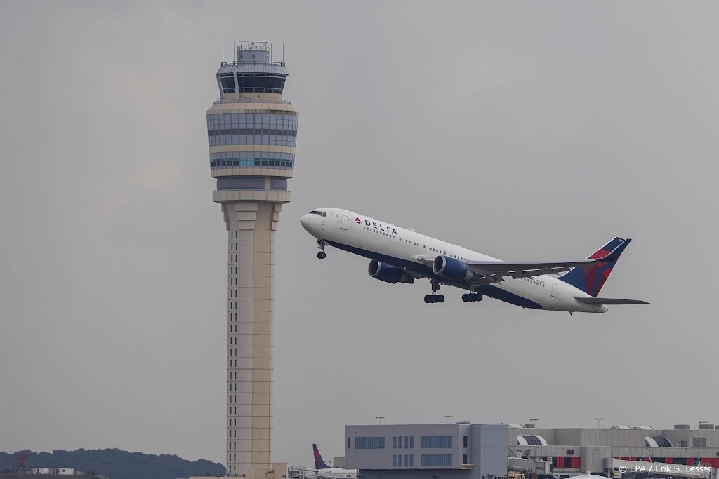 Paniek op vliegveld Atlanta nadat vuurwapen per ongeluk afgaat
