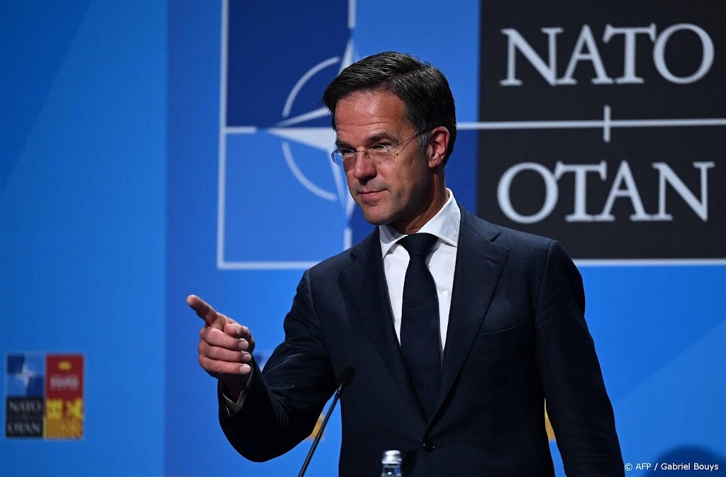Bloomberg: Rutte koploper in race om NAVO-leiderschap