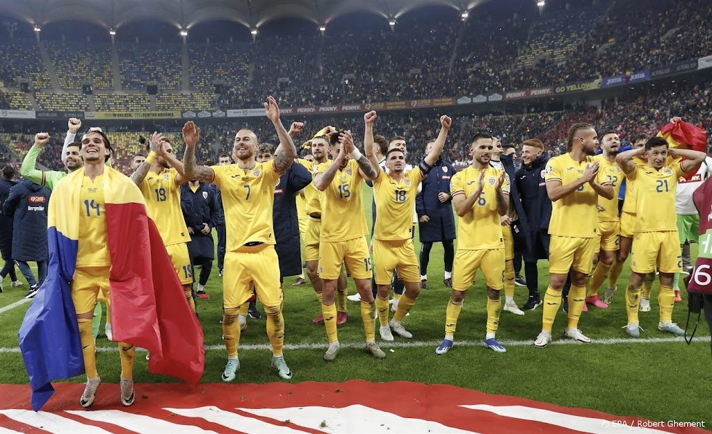 Voetballers Roemenië groepswinnaar na winst op Zwitserland 