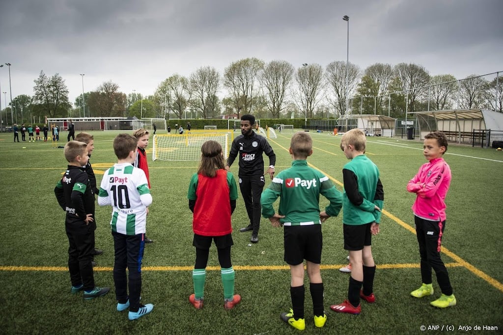 KNVB ziet aantal leden opnieuw stijgen en meldt record