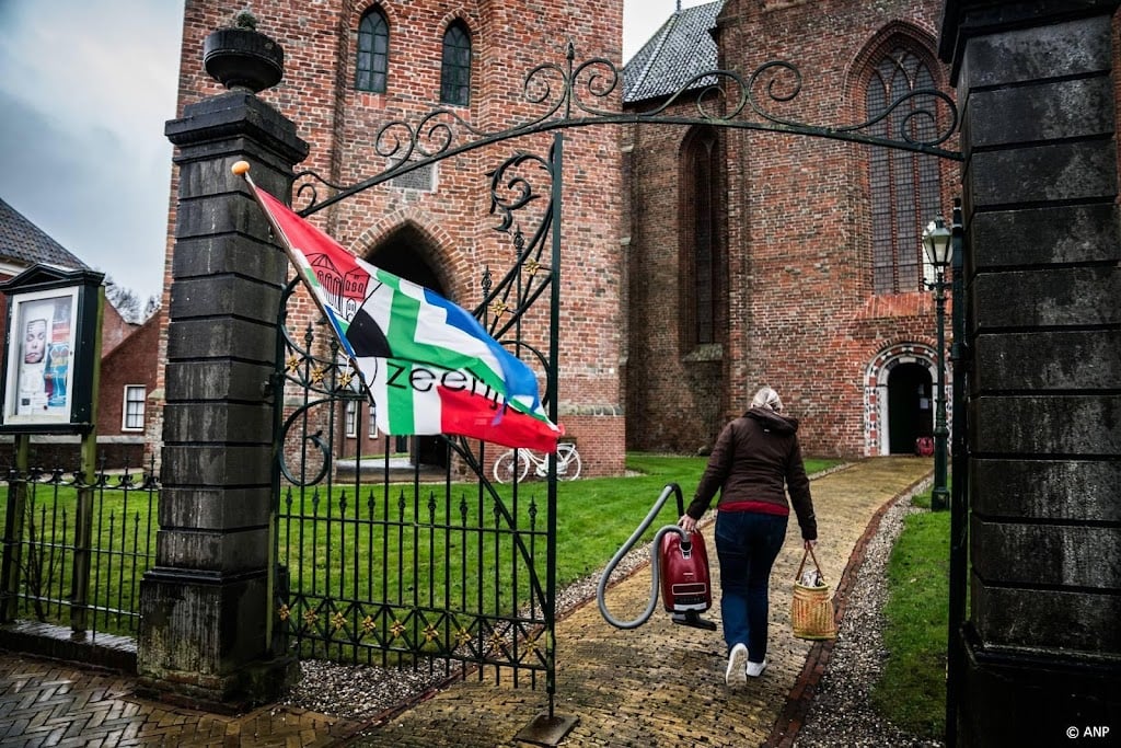 Schademeldingen aardbeving Zeerijp naar 3346 bij finale update