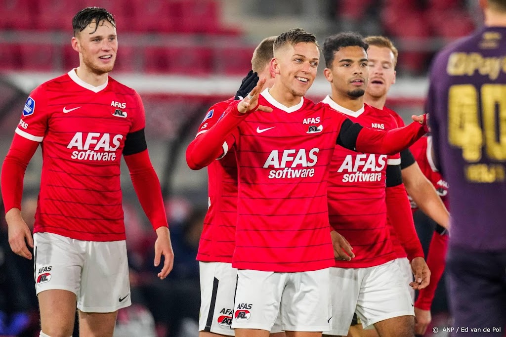 Karlsson schiet AZ fraai langs tiental FC Groningen