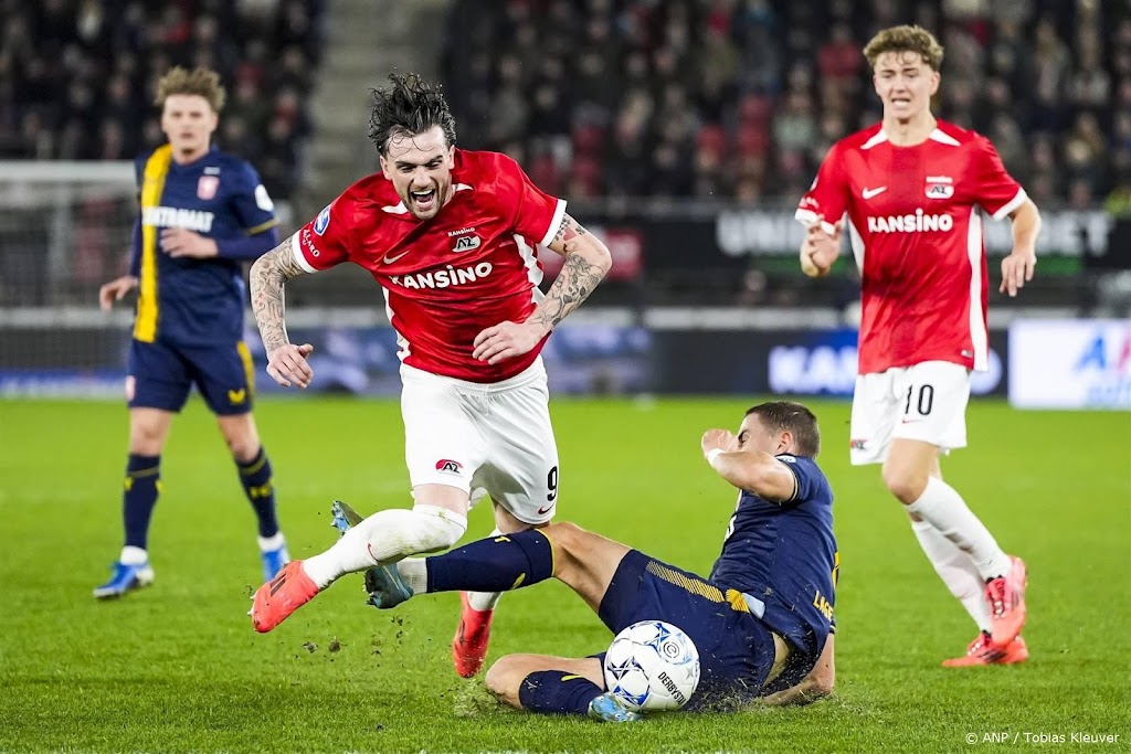 AZ klopt FC Twente en neemt vijfde plaats in Eredivisie over