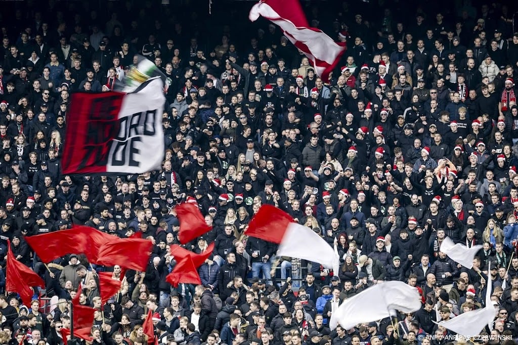 Feyenoord knokt zich met gelijkspel naar winterstop