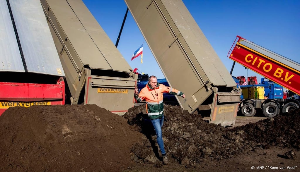 'Bouwsector krimpt en ook volgend jaar is er nog geen groei'