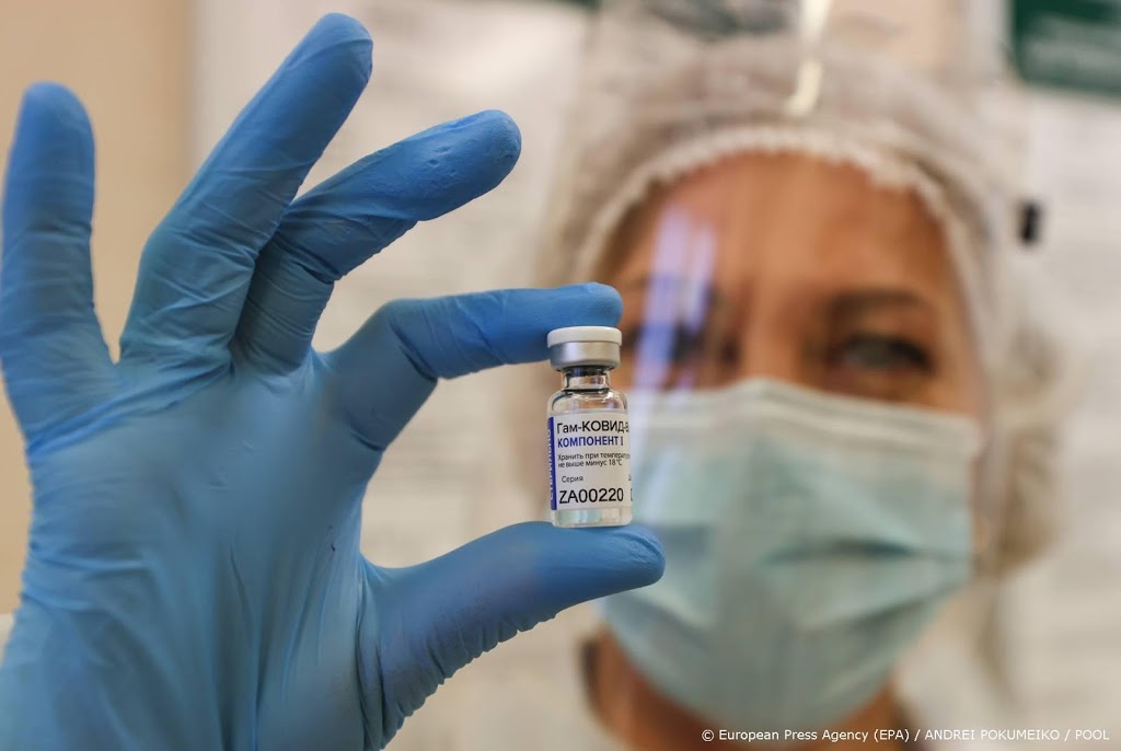 Hongarije koopt 2 miljoen doses Russisch coronavaccin
