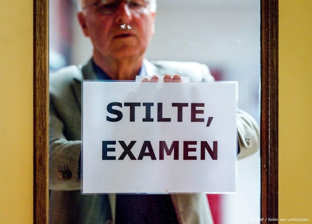 Slob over eindexamens: beeld minder gunstig dan gehoopt