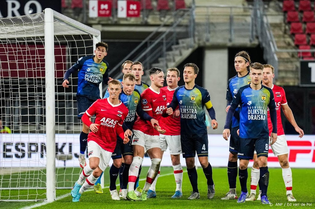 AZ ziet zegereeks van negen duels eindigen tegen SC Cambuur 