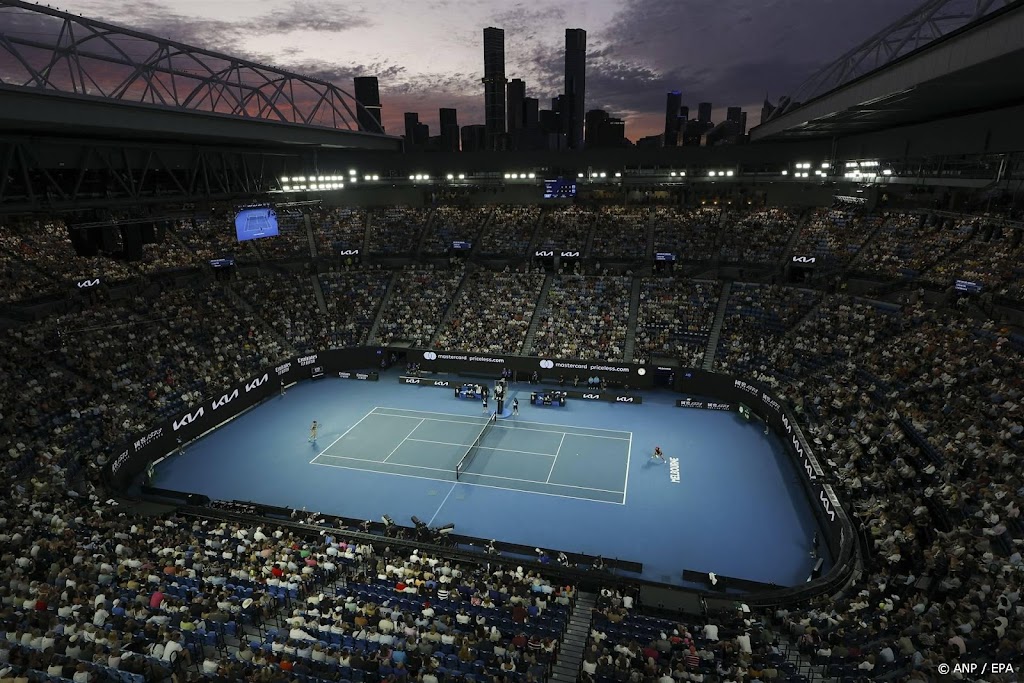 Schuurs naar kwartfinales dubbel in Melbourne, Rojer uitgeschakeld