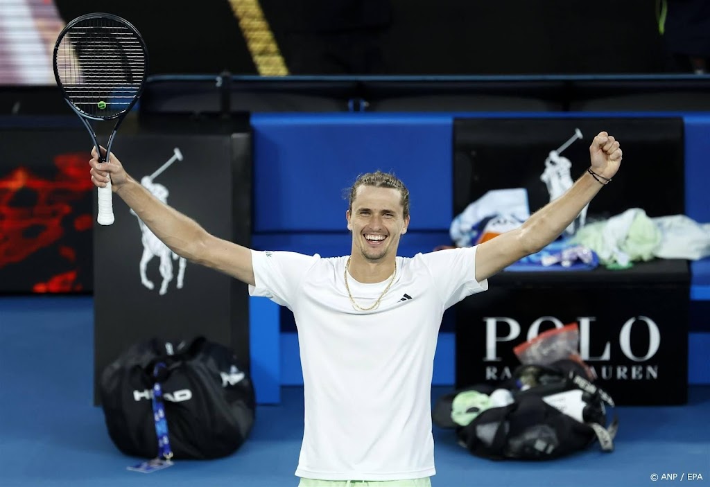 Zverev wint slopende vijfsetter van Norrie op Australian Open 