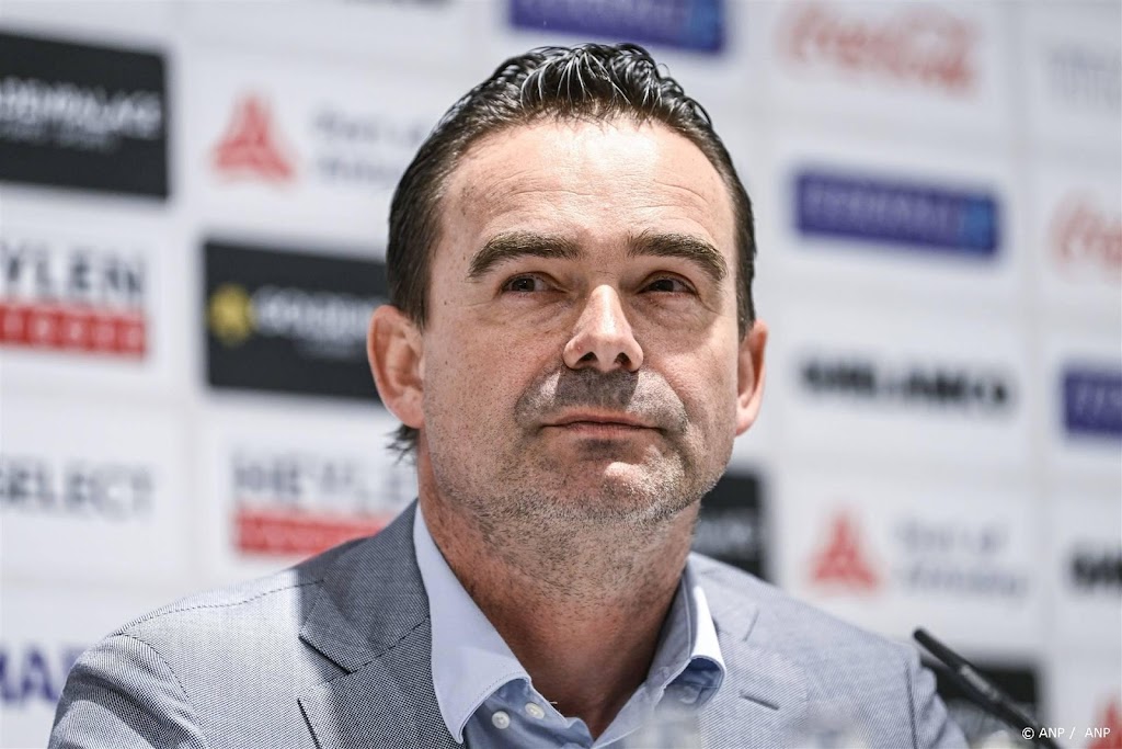 Overmars in beroep tegen wereldwijde schorsing van FIFA