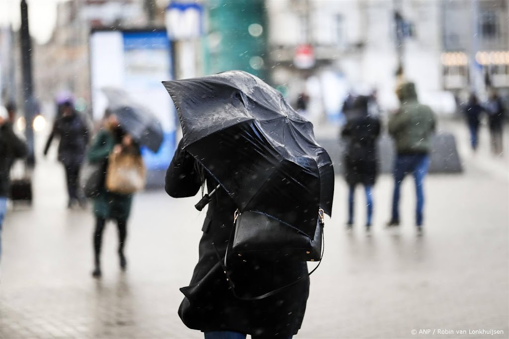 Ook in Nederland vrijdag erg onstuimig door storm Éowyn 