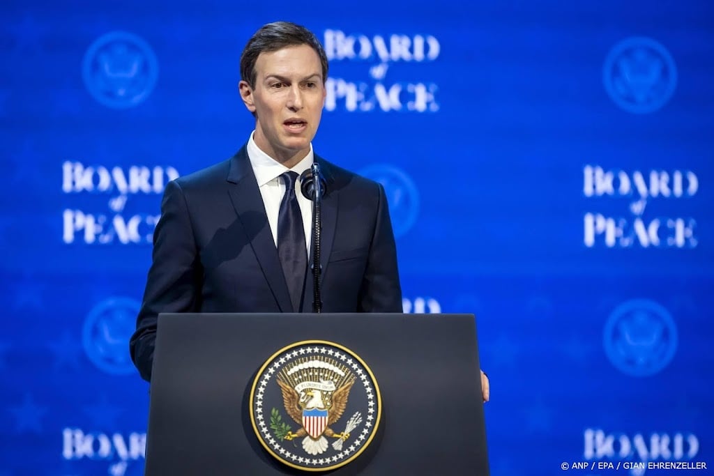 Schoonzoon Trump presenteert in Davos plan voor 'Nieuw Gaza' 