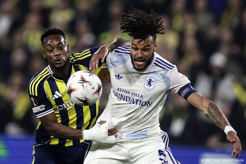 Olympique Lyon en Aston Villa naar achtste finale Europa League