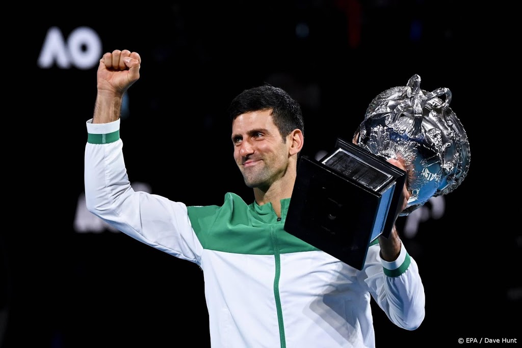 Buikblessure dwingt tennisser Djokovic tot herstelpauze  