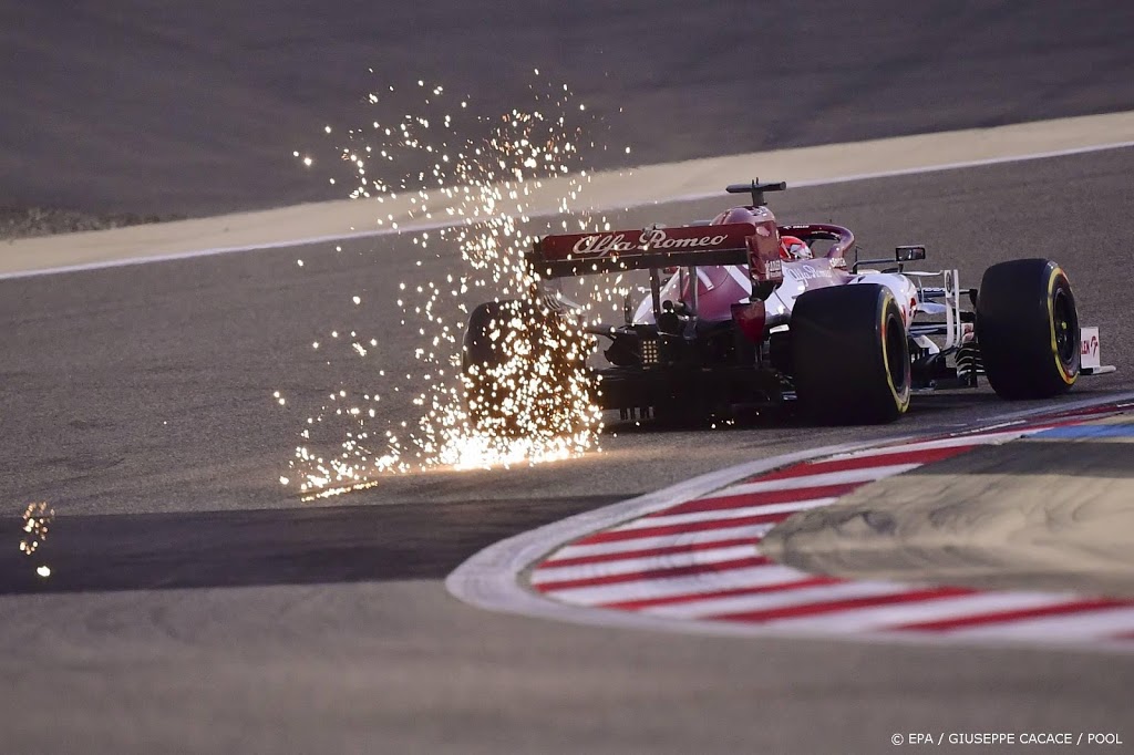 Autocoureur Räikkönen hoopt dat nieuwe Alfa Romeo sneller is