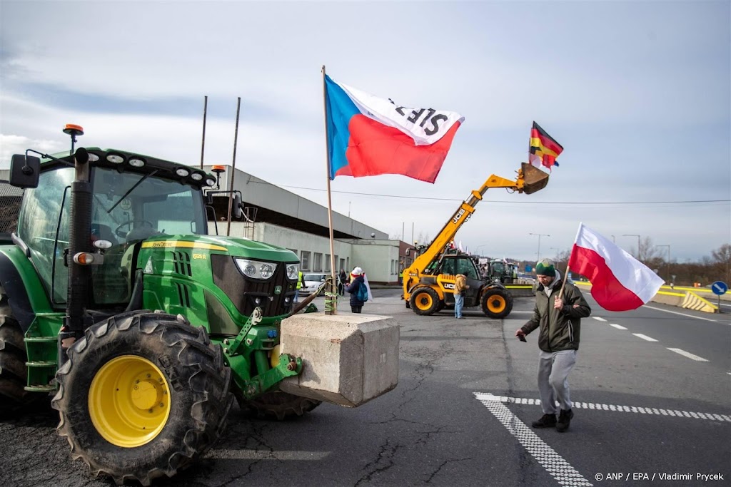 Internationaal boerenprotest bij grenzen Tsjechië 