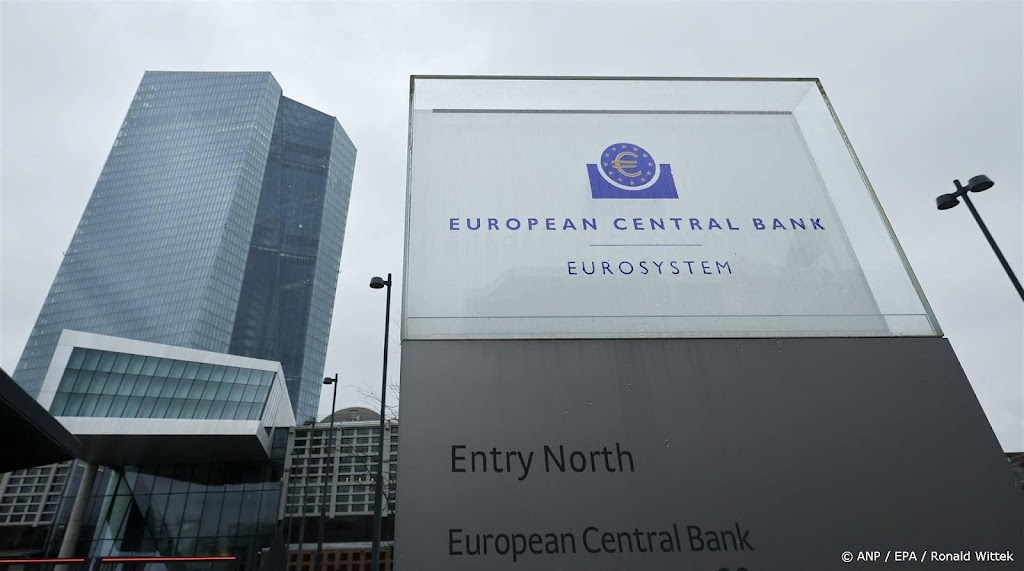 ECB lijdt door hoge rentes eerste jaarverlies sinds 2004
