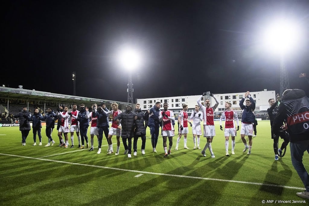 Ajax treft in achtste finale groepswinnaar Conference League